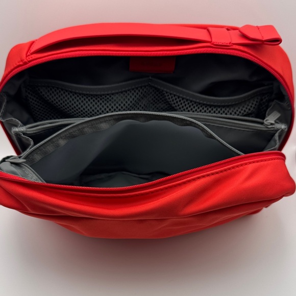 NWT Away Large Toiletry Bag in Cherry Red - Picture 7 of 7